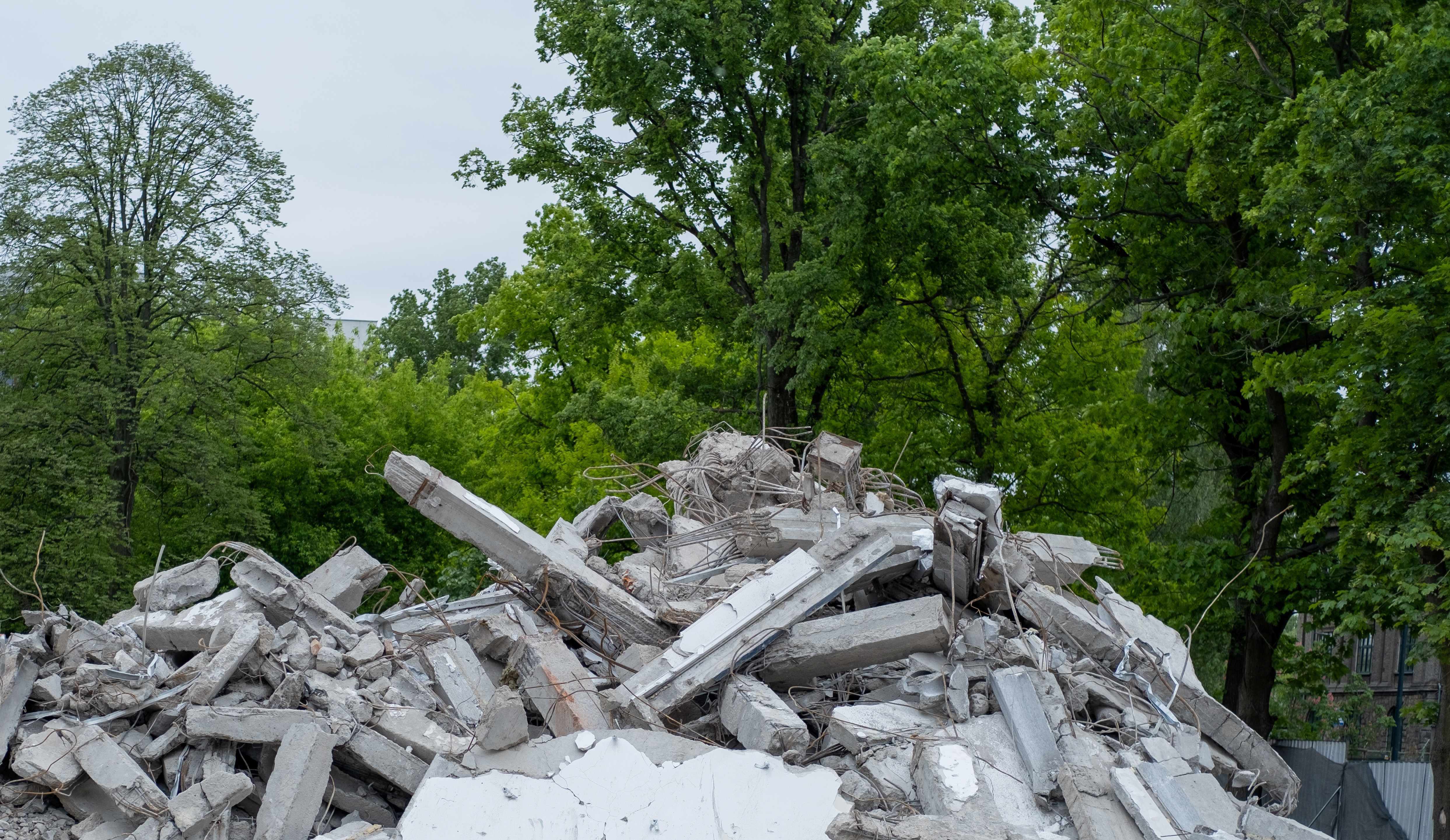 Recycling and reuse of C&D waste